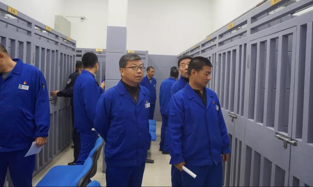 華電能源股份有限公司工作服定制圖片