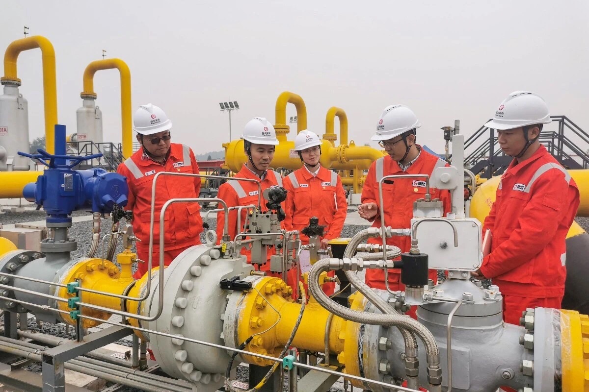 國家管網工作服款式圖片