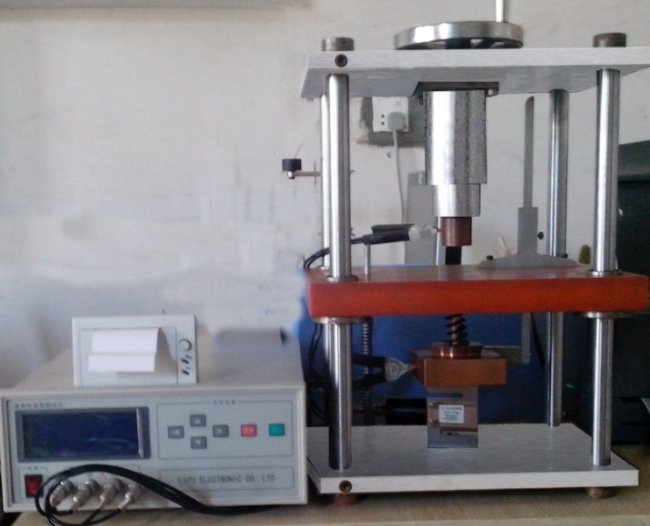 表面電阻律在10的幾次方是防靜電面料